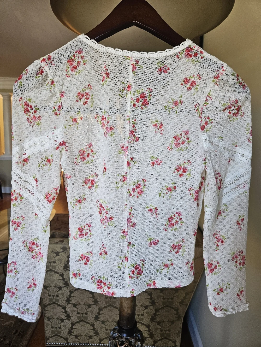 NWOT Free People White/Pink Floral LaceCrop Top - Picture 4 of 17